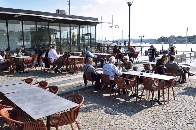 Verksamhet i Glashuset strider mot avtal