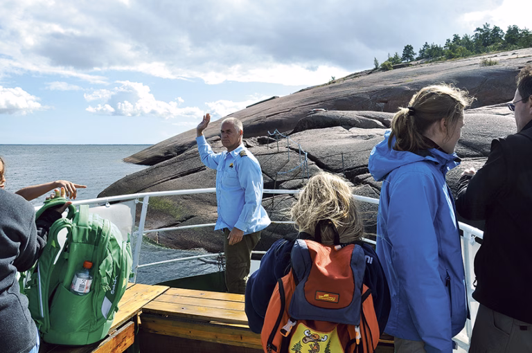 Häxornas ö både lockar och skrämmer