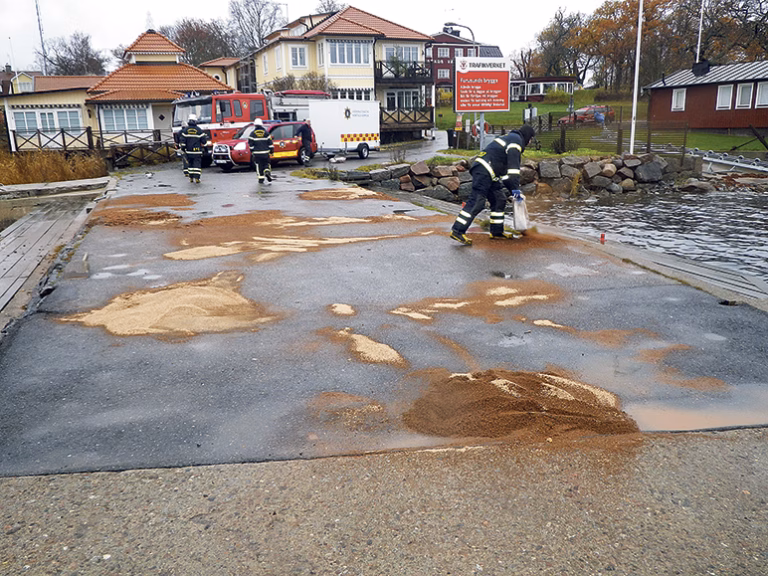 Oljeutsläpp i Furusund