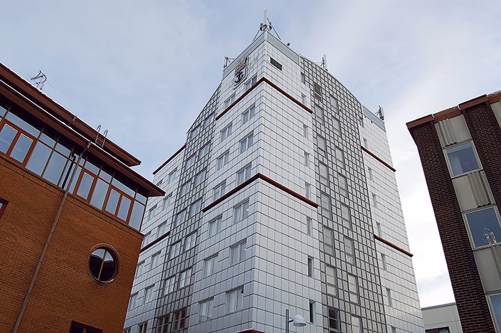Isestads åtgärdsprogram: ”obligatoriska träffar”