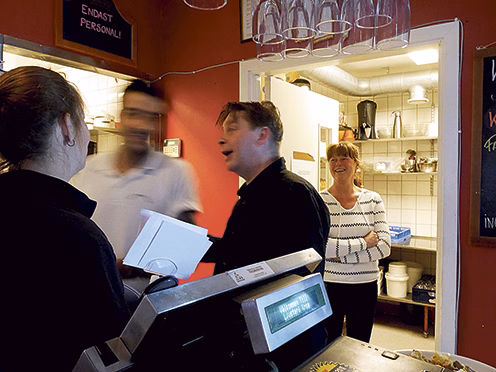 Ljusterös enda åretruntöppna restaurang stängd