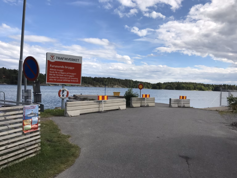 Furusunds ångbåtsbrygga stängs av