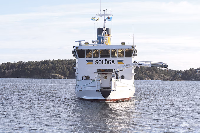 Nu målas Waxholmsbåtarnas karaktäristiska linjer över