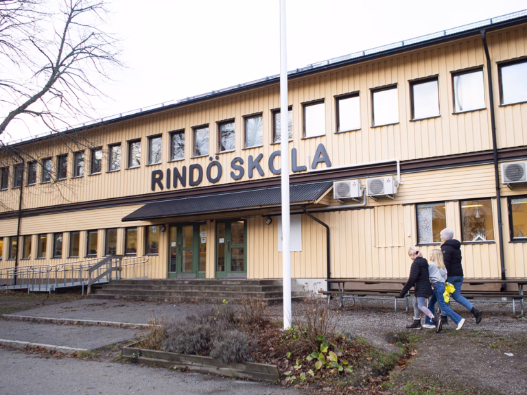 Inga nedskärningar för skolan i nya budgeten