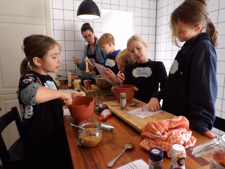 Fart och fläkt på Torö matskola